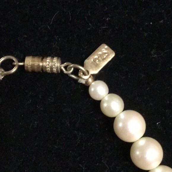 ✨Vintage 1928✨ Faux Pearl Gold Filagree Necklace - Picture 3 of 3